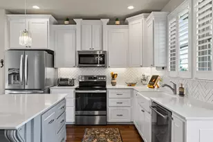 180 River Forest Dr, Bastrop, TX 78602 - Photo 10