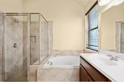 112 W Adelanta Place, Round Rock, TX 78681 - Photo 14