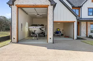 745 Lake Day Dr, Somerville, TX 77879 - Photo 8