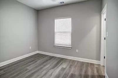 121 S Kanaio Drive, Bastrop, TX 78602 - Photo 14