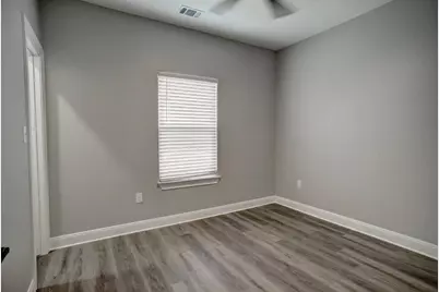121 S Kanaio Drive, Bastrop, TX 78602 - Photo 36