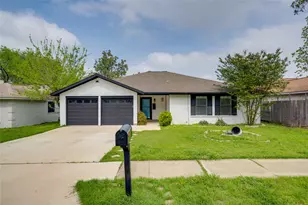 6705 Lancret Hill Dr, Austin, TX 78745 - Photo 22