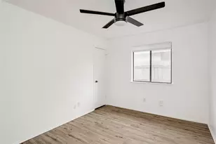 6705 Lancret Hill Dr, Austin, TX 78745 - Photo 20