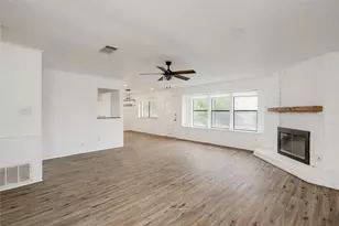 6705 Lancret Hill Dr, Austin, TX 78745 - Photo 2