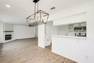 6705 Lancret Hill Dr, Austin, TX 78745 - Photo 6