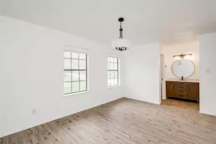 6705 Lancret Hill Dr, Austin, TX 78745 - Photo 12