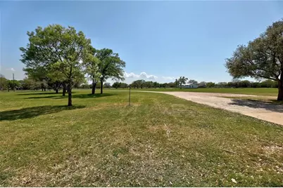 207 Rancho Bueno Drive, Georgetown, TX 78628 - Photo 6