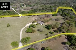 207 Rancho Bueno Dr, Georgetown, TX 78628 - Photo 2