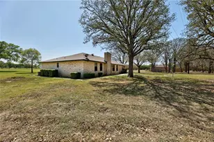 207 Rancho Bueno Dr, Georgetown, TX 78628 - Photo 30