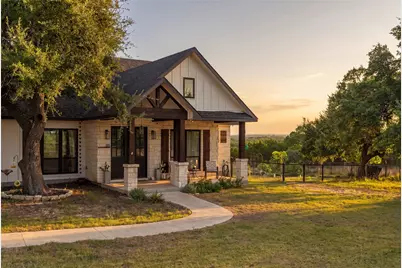 115 N Calvin Barrett, Blanco, TX 78606 - Photo 4