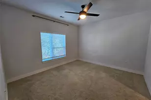 2220 Webberville Rd, Austin, TX 78702 - Photo 12