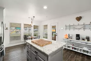 12106 Laws Rd, Buda, TX 78610 - Photo 10