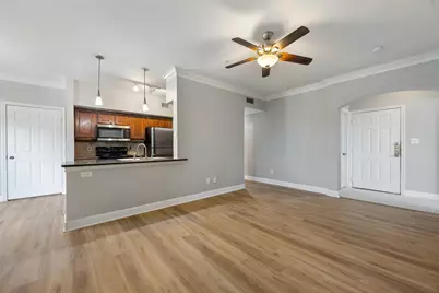 7701 Rialto Boulevard #1433, Austin, TX 78735 - Photo 6