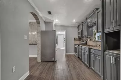 1915 Canterbury Street, Austin, TX 78702 - Photo 10