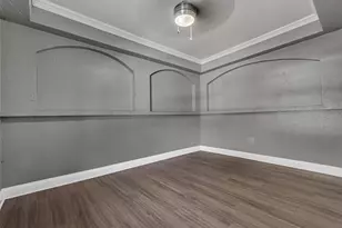 1915 Canterbury St, Austin, TX 78702 - Photo 20