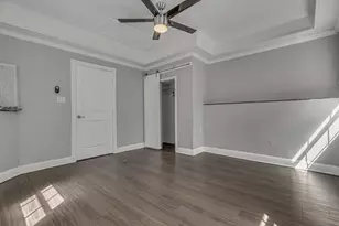 1915 Canterbury St, Austin, TX 78702 - Photo 22