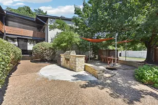 1302 W 24th St, Austin, TX 78705 - Photo 14