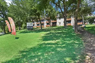 1302 W 24th St, Austin, TX 78705 - Photo 12