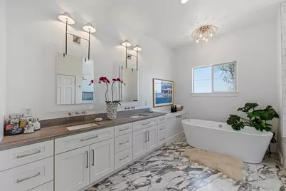 743 Drifting Wind Run, Dripping Springs, TX 78620 - Photo 20