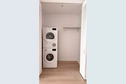 313 W 17th Street #1502, Austin, TX 78701 - Photo 14