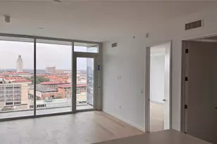 313 W 17th St, Austin, TX 78701 - Photo 6