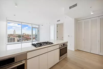 313 W 17th Street #1502, Austin, TX 78701 - Photo 2