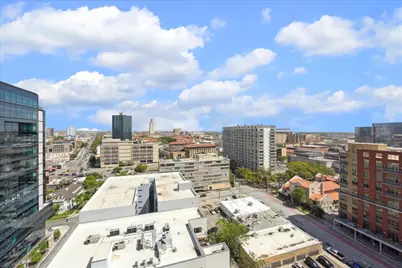 313 W 17th Street #1502, Austin, TX 78701 - Photo 26