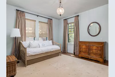 2825 Shoal Crest Avenue, Austin, TX 78705 - Photo 6