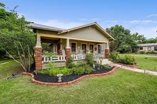 719 Elm St, Blanco, TX 78606 - Photo 1