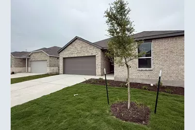 114 Brabham Loop, Hutto, TX 78634 - Photo 4