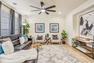 6715 Windrift Way, Austin, TX 78745 - Photo 6