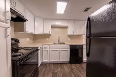 5506 Grover Avenue #D-114, Austin, TX 78756 - Photo 6
