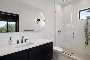 204 Westbrook Dr, Austin, TX 78746 - Photo 30