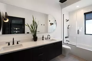 204 Westbrook Dr, Austin, TX 78746 - Photo 32