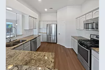 404 Stewart Drive, Hutto, TX 78634 - Photo 6