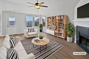 404 Stewart Dr, Hutto, TX 78634 - Photo 2