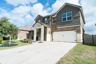 717 Legends Ln, Georgetown, TX 78628 - Photo 2