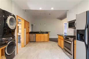 3210 Hampton Rd, Austin, TX 78705 - Photo 26