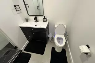 3210 Hampton Rd, Austin, TX 78705 - Photo 6