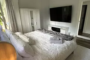 3210 Hampton Rd, Austin, TX 78705 - Photo 20