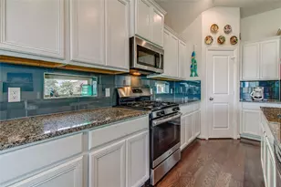 117 Star Jasmine Cove, Georgetown, TX 78626 - Photo 18
