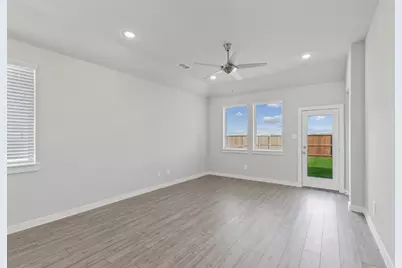 133 Tolo Drive, Elgin, TX 78621 - Photo 8