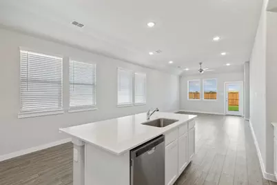 133 Tolo Drive, Elgin, TX 78621 - Photo 6