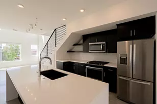 2002 E 7th St, Austin, TX 78702 - Photo 6