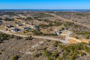 309 Eagle Basin Cir, Spicewood, TX 78669 - Photo 16