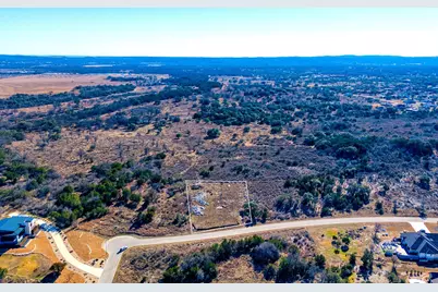 309 Eagle Basin Circle, Spicewood, TX 78669 - Photo 2