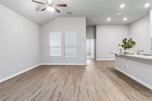 957 Staglin St, Buda, TX 78610 - Photo 12