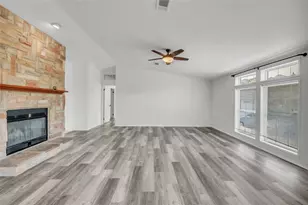 105 Holman Cir, Gatesville, TX 76528 - Photo 12