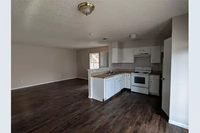 1603 Onion Creek Village Drive #B, Round Rock, TX 78664 - Photo 2