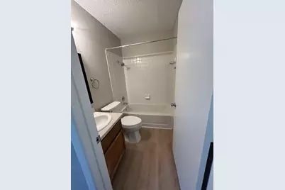 7900 West Gate Boulevard #B, Austin, TX 78745 - Photo 10